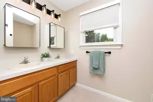 101 Handler Dr, Burlington Township, NJ 08016 - Photo 25