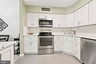 10 W Bluebell Ln, Mount Laurel, NJ 08054 - Photo 11