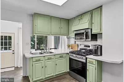 212 Ridgway Street, Mount Holly, NJ 08060 - Photo 9