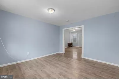 411 Lawrence Street, Burlington, NJ 08016 - Photo 5