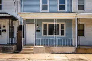 411 Lawrence St, Burlington, NJ 08016 - Photo 1