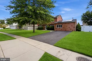 5 Newport Ln, Willingboro, NJ 08046 - Photo 3