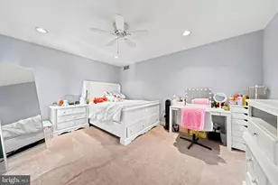 9 Stonybrook Ct, Medford, NJ 08055 - Photo 23