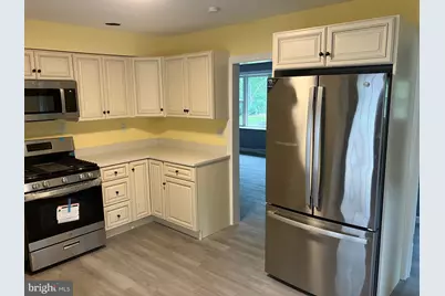 22 Maricopa Trail, Browns Mills, NJ 08015 - Photo 5