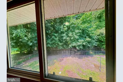 25 Walnut Drive, Burlington Township, NJ 08016 - Photo 13