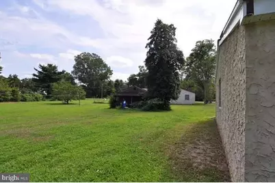 2091 Old York Road, Burlington, NJ 08016 - Photo 13