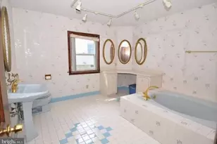 2091 Old York Rd, Burlington, NJ 08016 - Photo 11