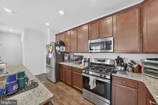 309 Kramer Ct, Florence, NJ 08518 - Photo 3
