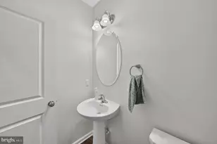 309 Kramer Ct, Florence, NJ 08518 - Photo 7