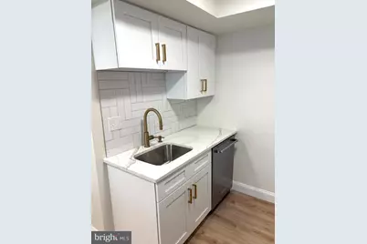 115 E Kings Highway #211, Maple Shade, NJ 08052 - Photo 5