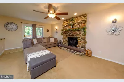 2124 Magnolia Court, Cinnaminson, NJ 08077 - Photo 9