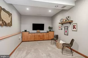 16 W Elizabeth Ct, Marlton, NJ 08053 - Photo 9
