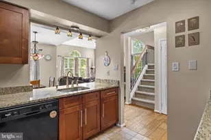 128 Sandhurst Dr, Mount Laurel, NJ 08054 - Photo 9