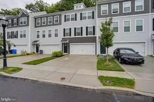 104 Levis Dr, Mount Holly, NJ 08060 - Photo 3