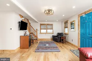 1387 Monmouth, Eastampton, NJ 08060 - Photo 5