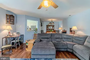 105 Wharton Rd, Mount Laurel, NJ 08054 - Photo 5