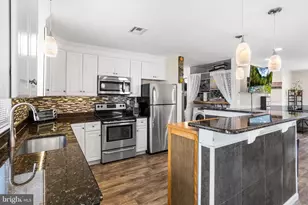 67 Chatham Pl, Southampton, NJ 08088 - Photo 9