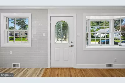 323 Crawford Avenue, Maple Shade, NJ 08052 - Photo 5