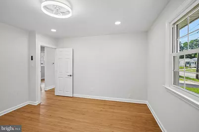 323 Crawford Avenue, Maple Shade, NJ 08052 - Photo 17