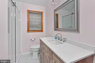 8 Hunt Rd, Bordentown, NJ 08505 - Photo 15
