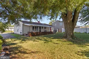 8 Hunt Rd, Bordentown, NJ 08505 - Photo 21