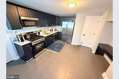348 Farnsworth Avenue, Bordentown, NJ 08505 - Photo 3