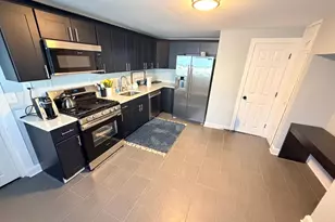 348 Farnsworth Ave, Bordentown, NJ 08505 - Photo 3