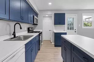 112 Stacy Ct, Burlington, NJ 08016 - Photo 7