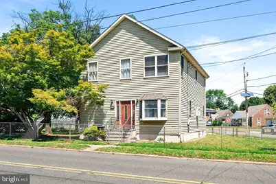 1043 Hornberger Avenue, Florence, NJ 08554 - Photo 1