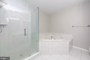 33 Heron Pointe Ct, Marlton, NJ 08053 - Photo 23