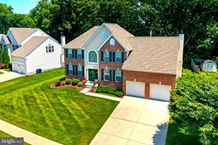 51 Creekwood Dr, Bordentown, NJ 08505 - Photo 1