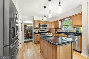 14 Patrick Henry Dr, Marlton, NJ 08053 - Photo 17