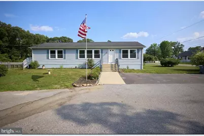 111 N Hunterdon Avenue, Mount Holly, NJ 08060 - Photo 1