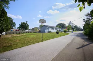 111 N Hunterdon Ave, Mount Holly, NJ 08060 - Photo 3