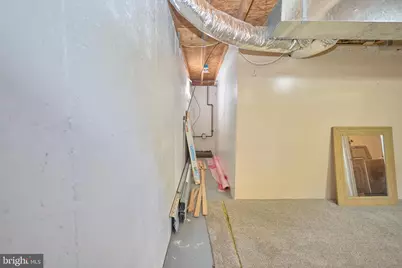 111 N Hunterdon Avenue, Mount Holly, NJ 08060 - Photo 29