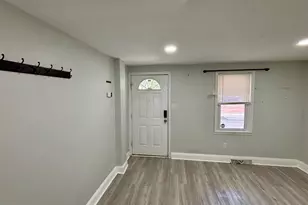 16 E Federal St, Burlington, NJ 08016 - Photo 3
