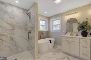 38 Pinafore Ln, Willingboro, NJ 08046 - Photo 15