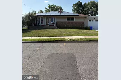 13 Lamont Road, Burlington, NJ 08016 - Photo 1