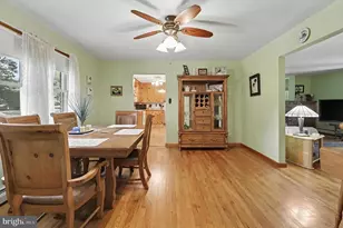 2048 Bustleton Rd, Burlington, NJ 08016 - Photo 9