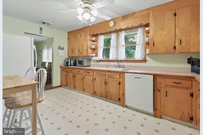 2048 Bustleton Road, Burlington, NJ 08016 - Photo 17