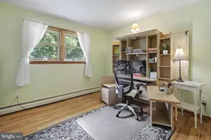 2048 Bustleton Rd, Burlington, NJ 08016 - Photo 29