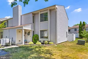 189 Cypress Ct, Marlton, NJ 08053 - Photo 1