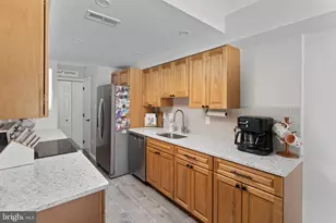 189 Cypress Ct, Marlton, NJ 08053 - Photo 17