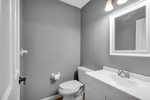 24 County Ave, Maple Shade, NJ 08052 - Photo 9