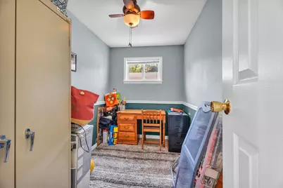 569 N Coles Avenue, Maple Shade, NJ 08052 - Photo 13