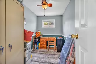 569 N Coles Ave, Maple Shade, NJ 08052 - Photo 13