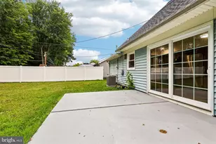 86 E River Dr, Willingboro, NJ 08046 - Photo 41