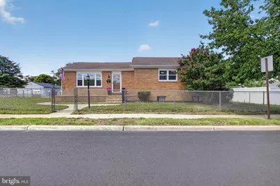 601 Dauphin Street, Riverside, NJ 08075 - Photo 1