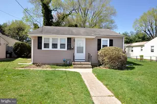 432 N Coles Ave, Maple Shade, NJ 08052 - Photo 1