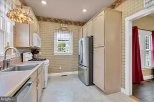 130 E Hancock St, Riverside, NJ 08075 - Photo 11